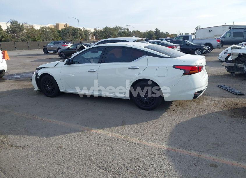 Photo 14 of 2019 Nissan Altima 2.5 S (VIN 1N4BL4BVXKC221290)