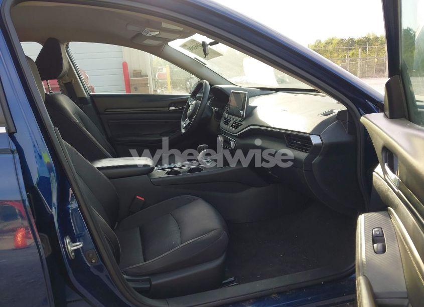 Photo 5 of 2019 Nissan Altima 2.5 S (VIN 1N4BL4BVXKC226277)