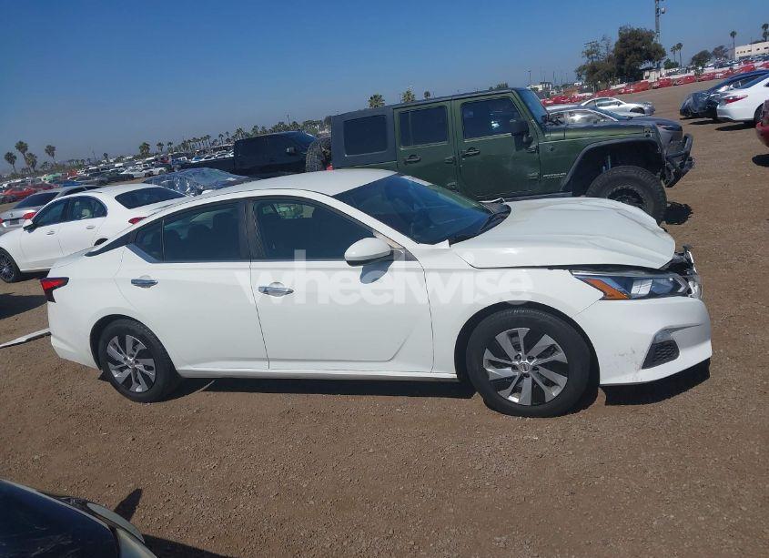 Photo 14 of 2019 Nissan Altima 2.5 S (VIN 1N4BL4BVXKC229177)