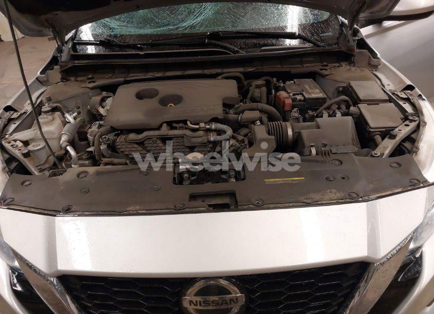 Photo 10 of 2019 Nissan Altima 2.5 S (VIN 1N4BL4BVXKC239370)