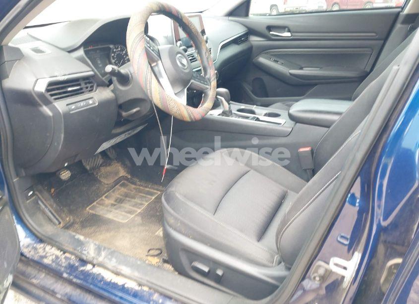 Photo 5 of 2019 Nissan Altima 2.5 S (VIN 1N4BL4BVXKC254970)