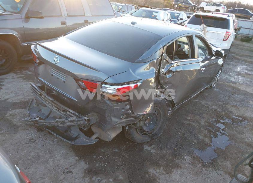 Photo 4 of 2019 Nissan Altima 2.5 S (VIN 1N4BL4BVXKN307476)