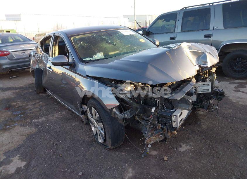 Photo 6 of 2019 Nissan Altima 2.5 S (VIN 1N4BL4BVXKN307476)