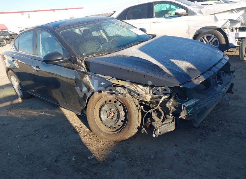 2020 Nissan Altima S FWD (VIN 1N4BL4BVXLC145524) main photo