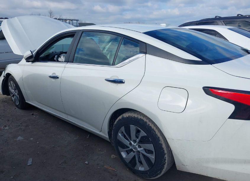 Photo 14 of 2020 Nissan Altima S FWD (VIN 1N4BL4BVXLC151419)