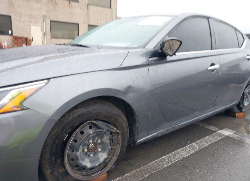 Photo 17 of 2020 Nissan Altima S FWD (VIN 1N4BL4BVXLC163182)