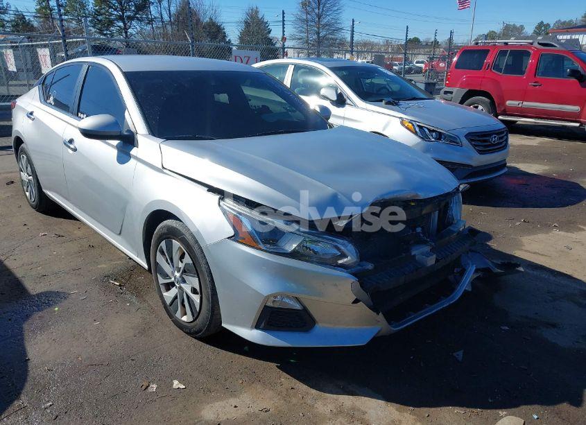 2020 Nissan Altima S FWD (VIN 1N4BL4BVXLC209402) main photo