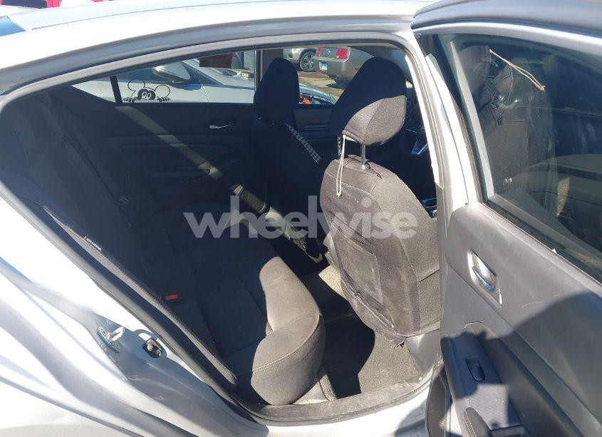 Photo 8 of 2020 Nissan Altima S FWD (VIN 1N4BL4BVXLC209402)