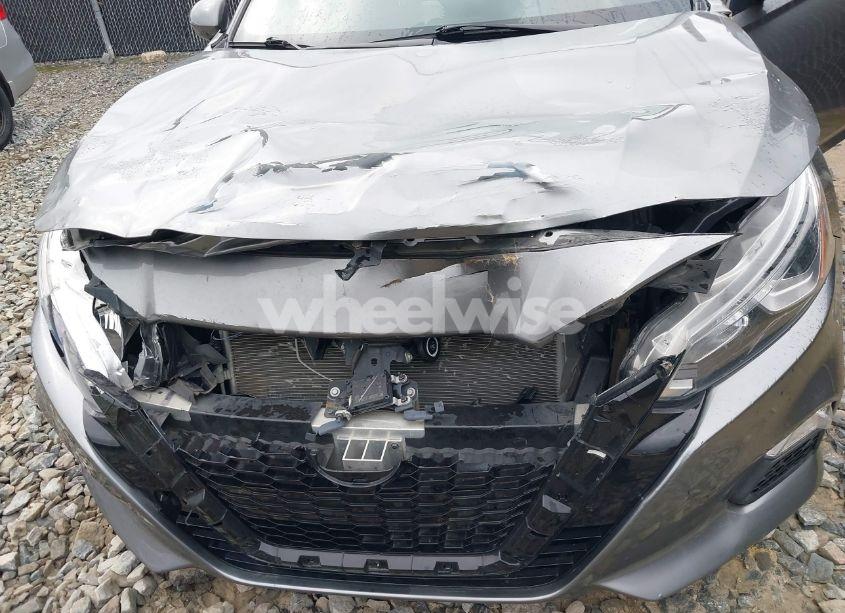 Photo 6 of 2020 Nissan Altima S FWD (VIN 1N4BL4BVXLC214308)