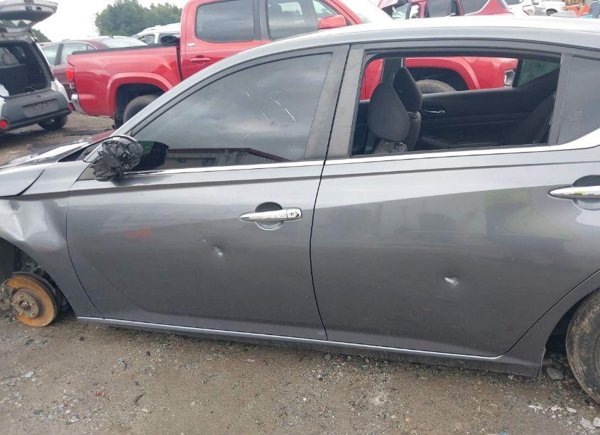 Photo 14 of 2020 Nissan Altima S FWD (VIN 1N4BL4BVXLC237989)