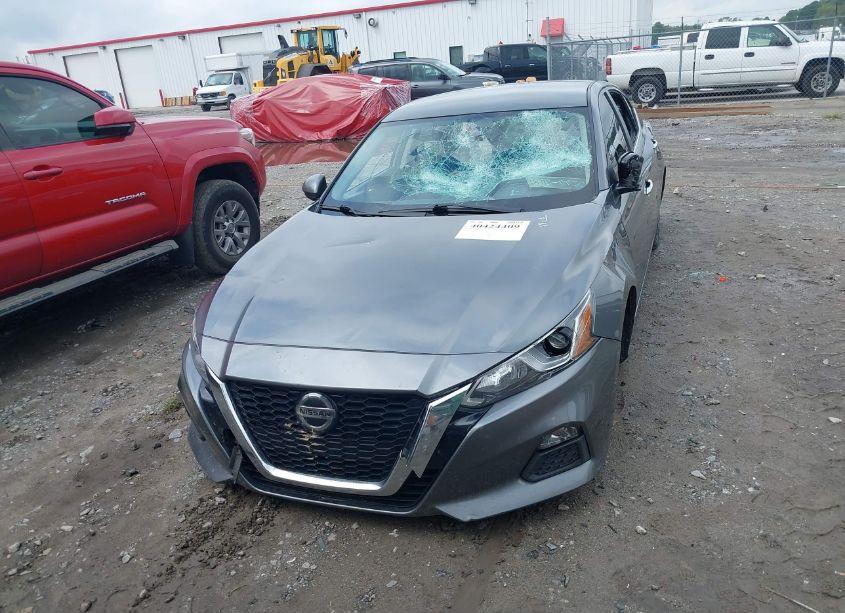 Photo 6 of 2020 Nissan Altima S FWD (VIN 1N4BL4BVXLC237989)