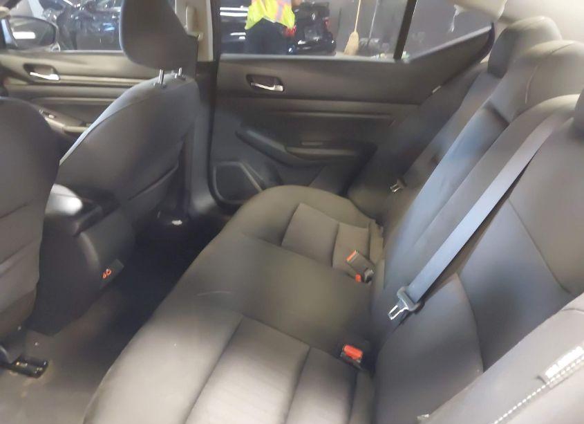 Photo 8 of 2020 Nissan Altima S FWD (VIN 1N4BL4BVXLC247194)