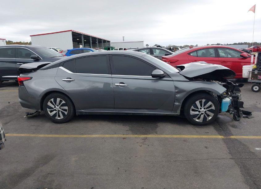 Photo 13 of 2021 Nissan Altima S FWD (VIN 1N4BL4BVXMN308260)