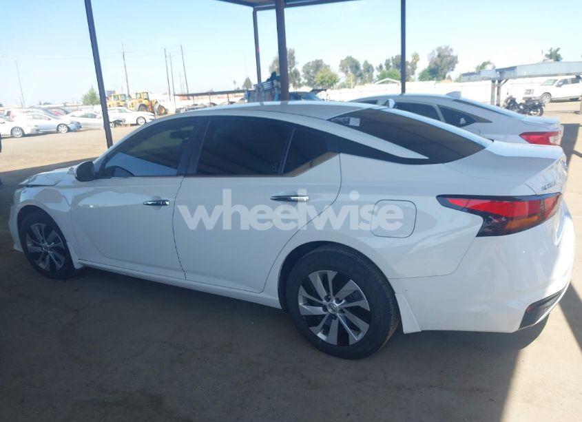 Photo 14 of 2021 Nissan Altima S FWD (VIN 1N4BL4BVXMN372296)