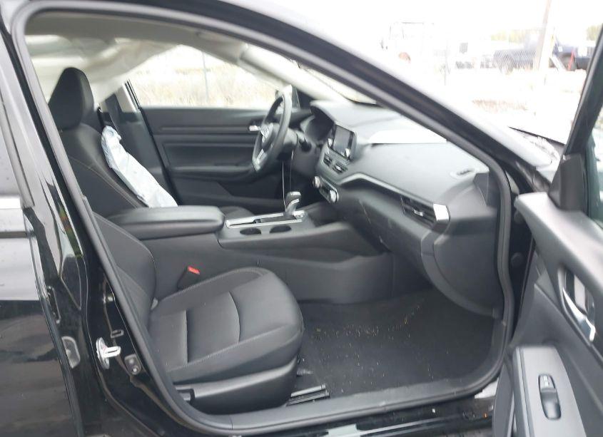 Photo 5 of 2021 Nissan Altima S (VIN 1N4BL4BVXMN401909)