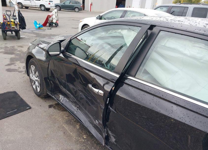 Photo 6 of 2021 Nissan Altima S (VIN 1N4BL4BVXMN401909)