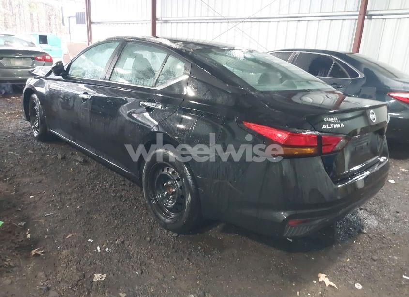 Photo 3 of 2021 Nissan Altima S FWD (VIN 1N4BL4BVXMN415213)