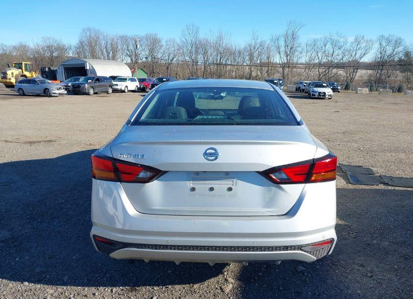 Photo 16 of 2022 Nissan Altima S FWD (VIN 1N4BL4BVXNN310012)