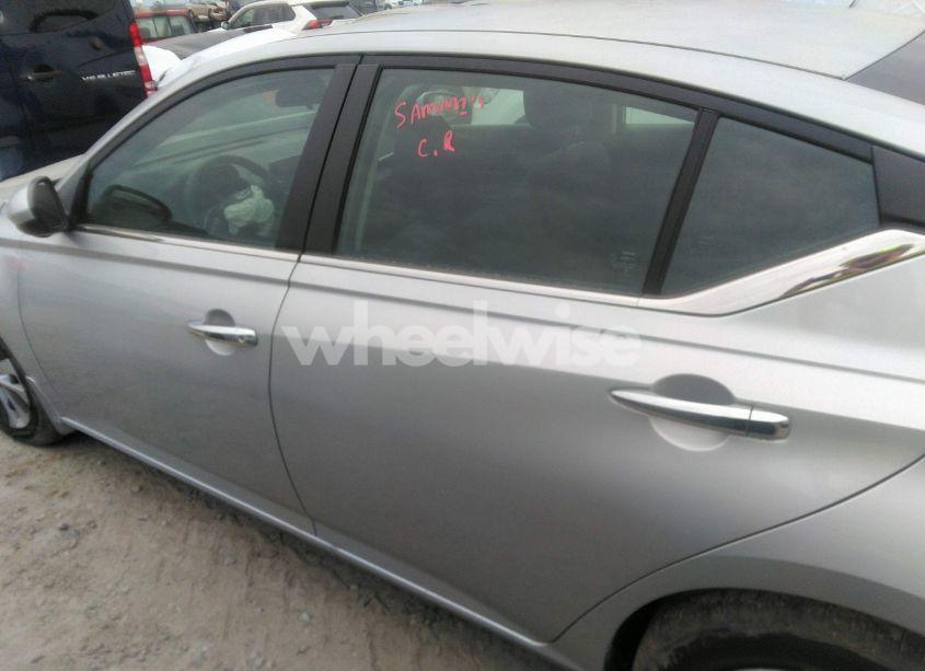 Photo 14 of 2023 Nissan Altima S FWD (VIN 1N4BL4BVXPN409982)