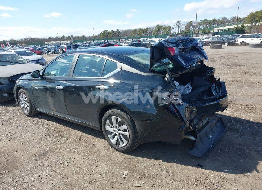 Photo 3 of 2023 Nissan Altima S FWD (VIN 1N4BL4BVXPN420528)