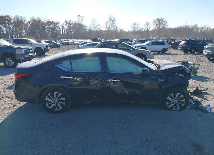 Photo 13 of 2023 Nissan Altima S FWD (VIN 1N4BL4BVXPN420545)