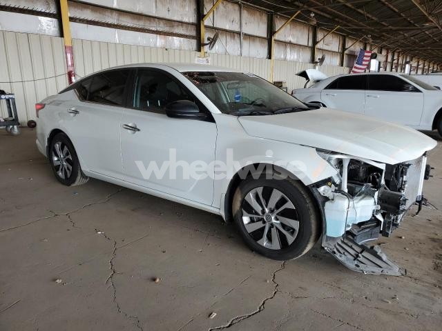 Photo 3 of 2024 NISSAN ALTIMA S (VIN 1N4BL4BVXRN347907)