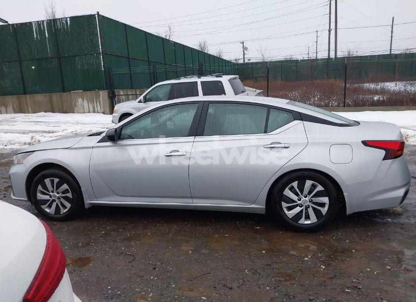 Photo 14 of 2024 Nissan Altima S FWD (VIN 1N4BL4BVXRN353092)