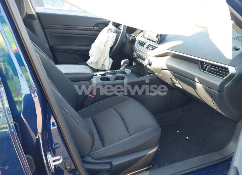 Photo 5 of 2024 Nissan Altima S FWD (VIN 1N4BL4BVXRN426882)