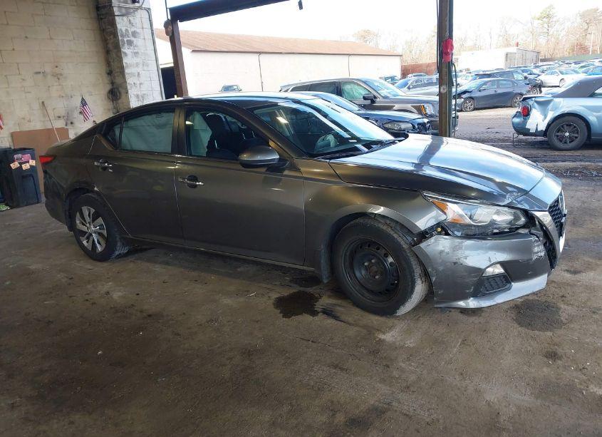 2019 Nissan Altima 2.5 S (VIN 1N4BL4BW0KN321489) main photo