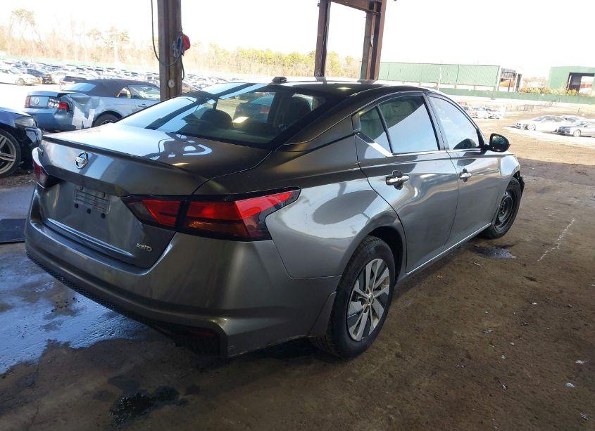 Photo 4 of 2019 Nissan Altima 2.5 S (VIN 1N4BL4BW0KN321489)