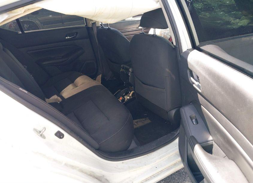 Photo 8 of 2019 Nissan Altima 2.5 S (VIN 1N4BL4BW1KC218111)