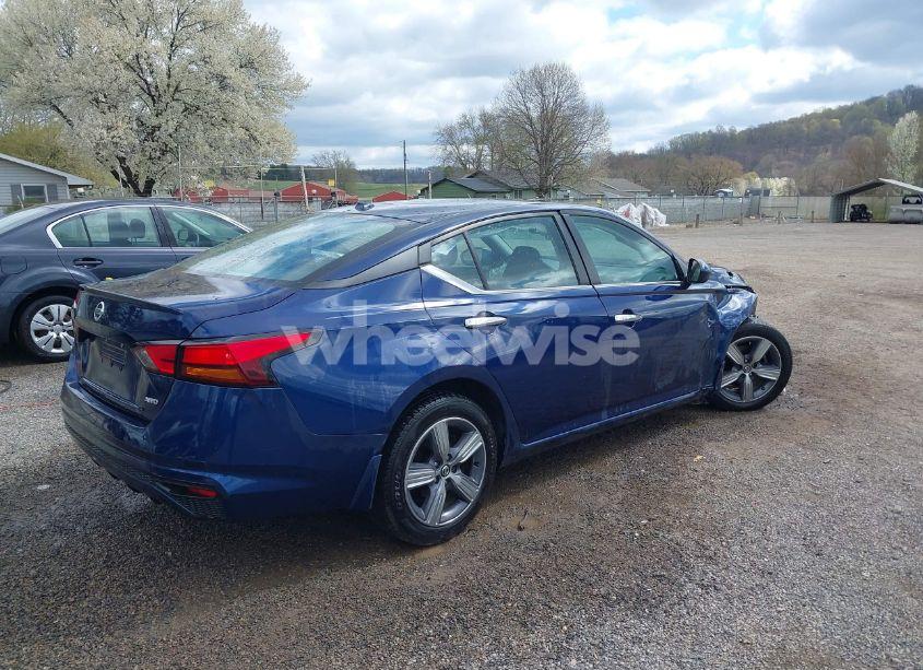 Photo 4 of 2020 Nissan Altima S INTELLIGENT AWD (VIN 1N4BL4BW1LN322894)