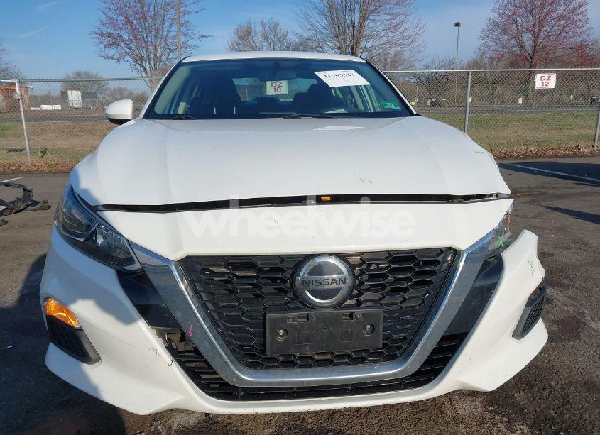 Photo 6 of 2019 Nissan Altima 2.5 S (VIN 1N4BL4BW2KN302765)