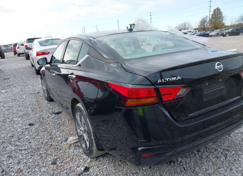 Photo 3 of 2020 Nissan Altima S INTELLIGENT AWD (VIN 1N4BL4BW4LN323876)