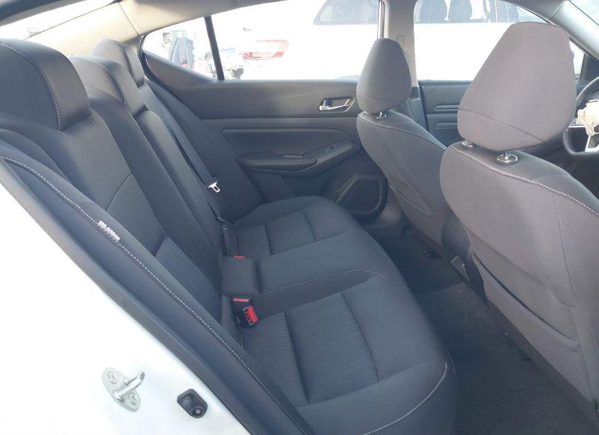 Photo 8 of 2019 Nissan Altima 2.5 S (VIN 1N4BL4BW5KC203014)