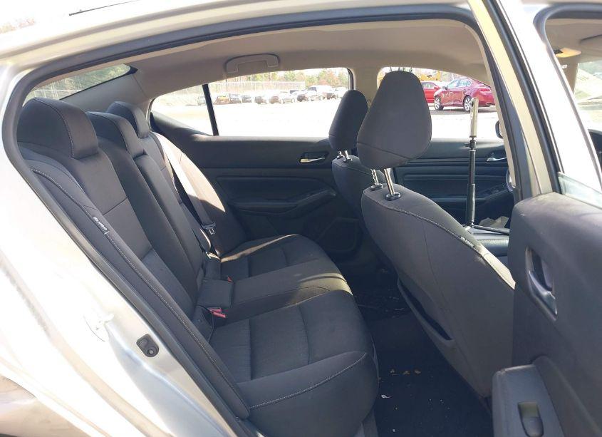 Photo 8 of 2020 Nissan Altima S INTELLIGENT AWD (VIN 1N4BL4BW5LC256328)