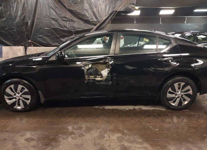 Photo 6 of 2020 Nissan Altima S INTELLIGENT AWD (VIN 1N4BL4BW5LN308450)
