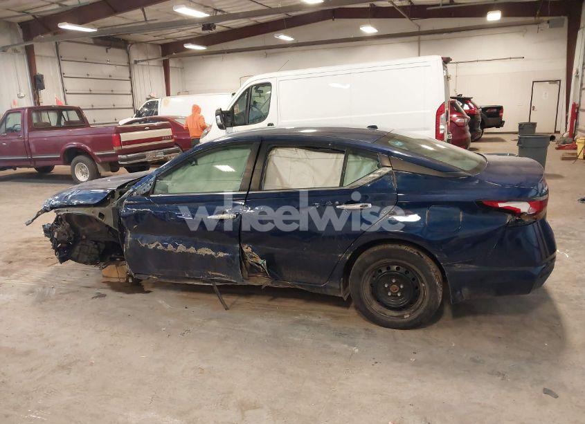 Photo 14 of 2019 Nissan Altima 2.5 S (VIN 1N4BL4BW6KC152381)