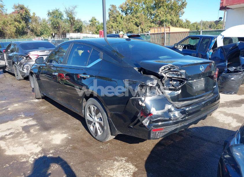 Photo 3 of 2019 Nissan Altima 2.5 S (VIN 1N4BL4BW6KC189236)