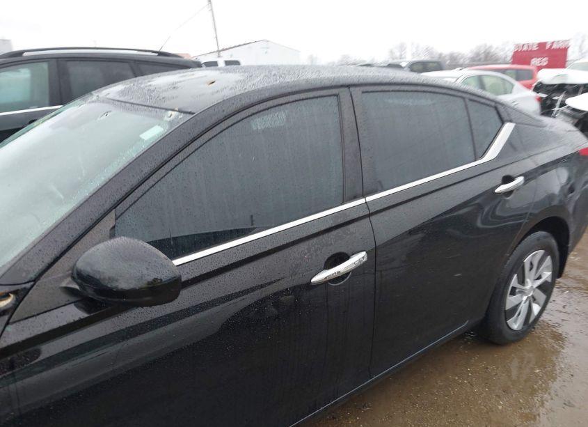 Photo 14 of 2020 Nissan Altima S INTELLIGENT AWD (VIN 1N4BL4BW6LC147201)