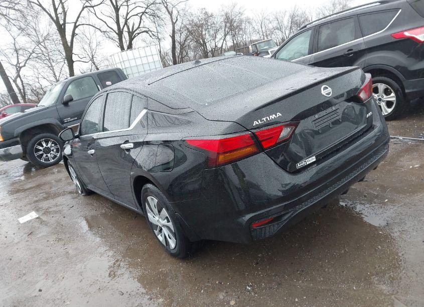 Photo 3 of 2020 Nissan Altima S INTELLIGENT AWD (VIN 1N4BL4BW6LC147201)