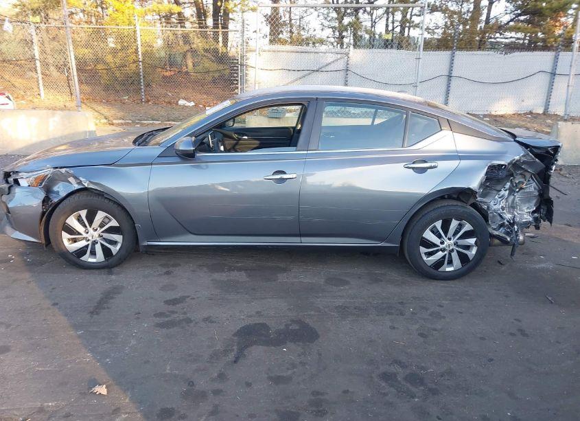 Photo 14 of 2020 Nissan Altima S INTELLIGENT AWD (VIN 1N4BL4BW6LC246908)