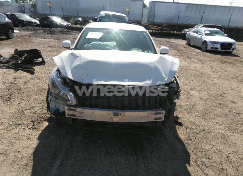 Photo 12 of 2019 Nissan Altima 2.5 S (VIN 1N4BL4BW8KC217991)