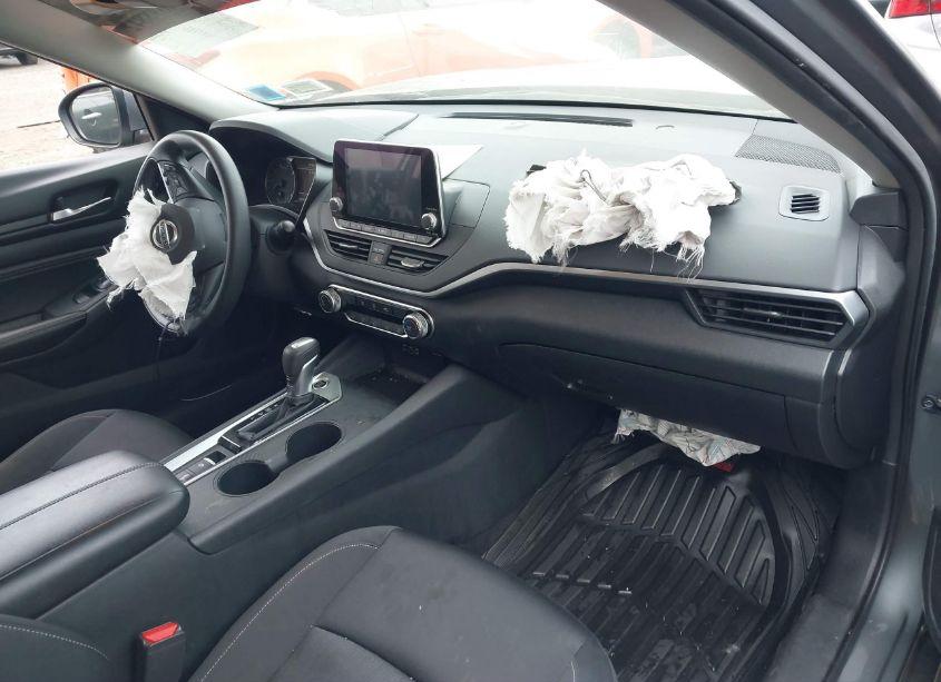 Photo 5 of 2020 Nissan Altima S INTELLIGENT AWD (VIN 1N4BL4BW8LC113308)