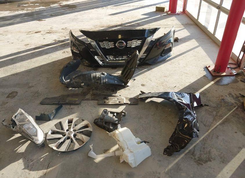 Photo 12 of 2019 Nissan Altima 2.5 S (VIN 1N4BL4BW9KC163570)