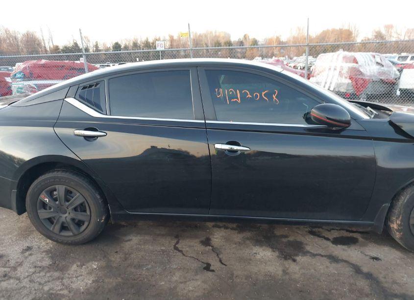 Photo 13 of 2019 Nissan Altima 2.5 S (VIN 1N4BL4BW9KC190218)