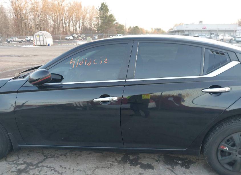 Photo 14 of 2019 Nissan Altima 2.5 S (VIN 1N4BL4BW9KC190218)