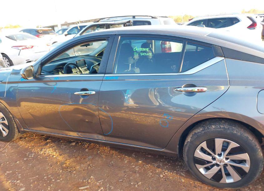 Photo 14 of 2020 Nissan Altima S INTELLIGENT AWD (VIN 1N4BL4BW9LC273018)