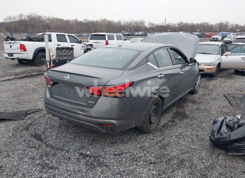 Photo 4 of 2020 Nissan Altima S INTELLIGENT AWD (VIN 1N4BL4BW9LN313487)