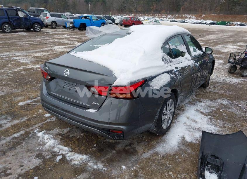 Photo 4 of 2020 Nissan Altima S INTELLIGENT AWD (VIN 1N4BL4BWXLN313482)